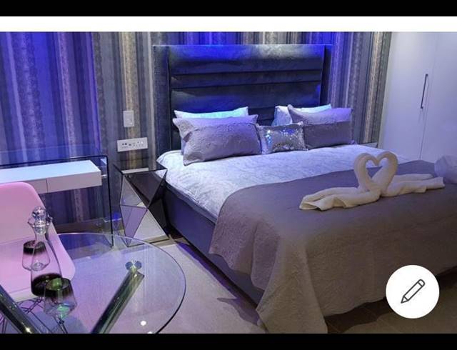 1 BEDROOM APARTMENT TO LET IN UMHLANGA CENTRAL